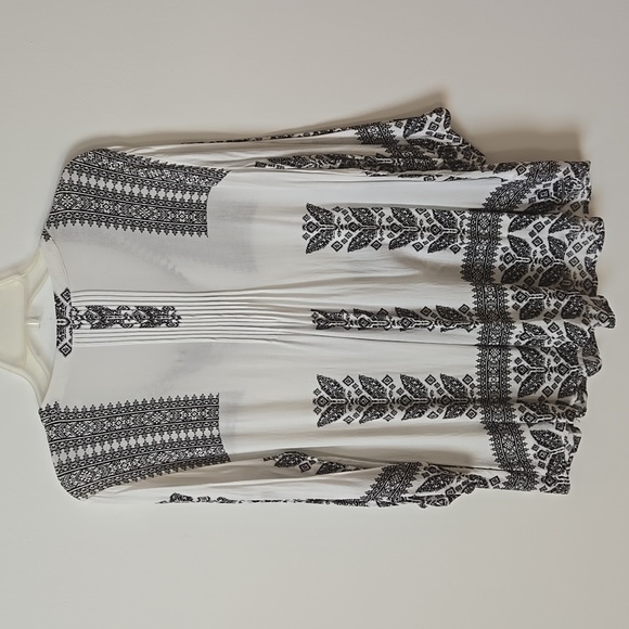 Daniel Rainn Women’s Blouse - Picture 3 of 7